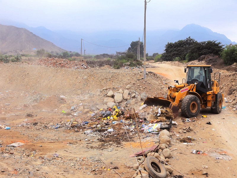  El Niño: Inician descolmatación de la quebrada Cruz de Hueso para evitar una nueva emergencia en Punta Negra
