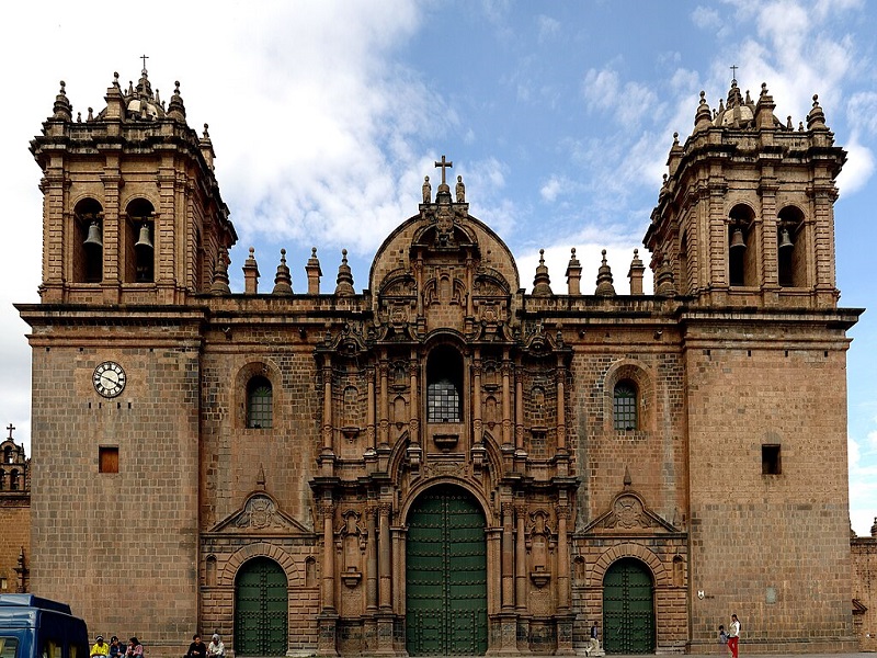 Perú tiene más de 800 iglesias católicas declaradas Patrimonio Cultural de la Nación