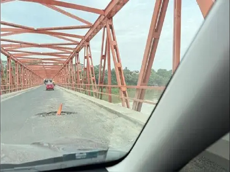 Piden mejoramiento de puente de Sullana tras forado ocasionado por lluvias