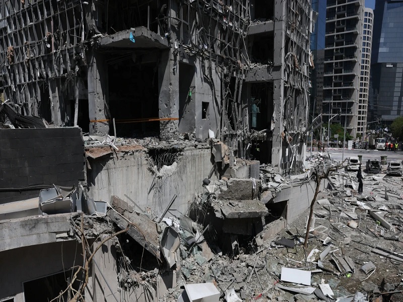 Israel: peruano que trabaja en hospital bombardeado por Irán pide que evacúen a su esposa al Perú