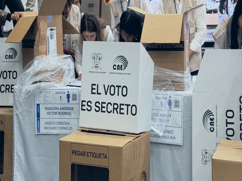 Ecuador: qué propuestas fueron respaldadas y cuáles rechazadas en el referéndum
