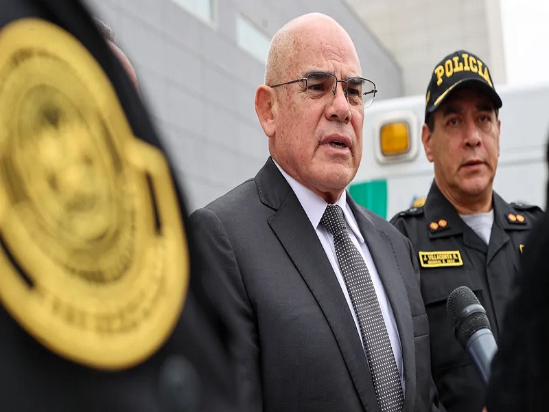 Ernesto Álvarez dice que bandas criminales gobiernan cárceles "en un alto grado" y que se contempla declarar en emergencia al Inpe