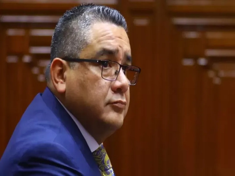 Exigen sustentar públicamente la designación de Juan José Santiváñez en el Ministerio de Justicia