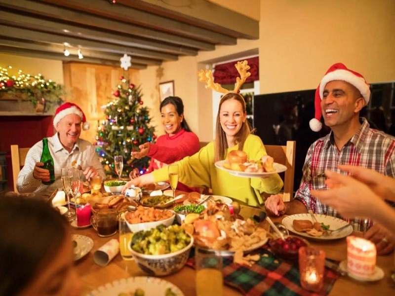 El 84% de peruanos vive la Navidad cenando en familia