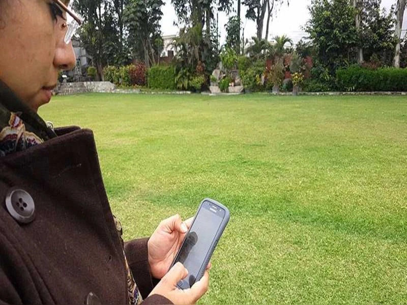 Comisión de Transportes aprueba proyecto que propone habilitar radio FM en teléfonos celulares para casos de emergencia