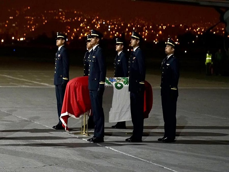 El velorio de la alférez Ashley Vargas se realiza en privado en la base aérea Las Palmas
