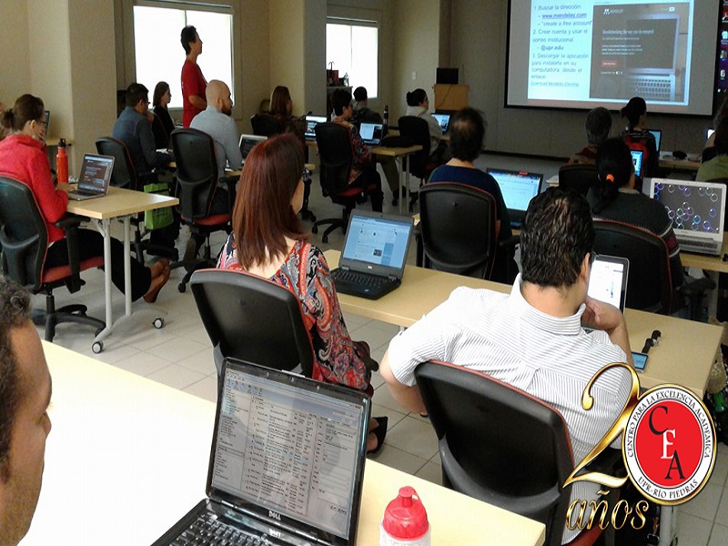 Encuentro nacional de docentes busca fortalecer sus competencias digitalesEncuentro nacional de docentes busca fortalecer sus competencias digitalesEncuentro nacional de docentes busca fortalecer sus competencias digitales