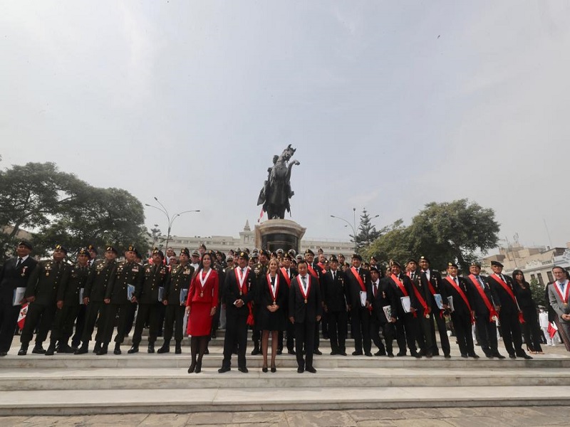 Dina Boluarte: “Ratificamos nuestro compromiso de lucha contra los remanentes del terrorismo”