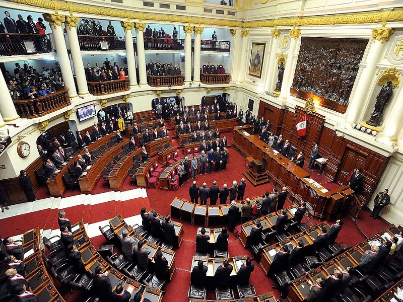 EL CONGRESO APRUEBA EL RETORNO A LA BICAMERALIDAD