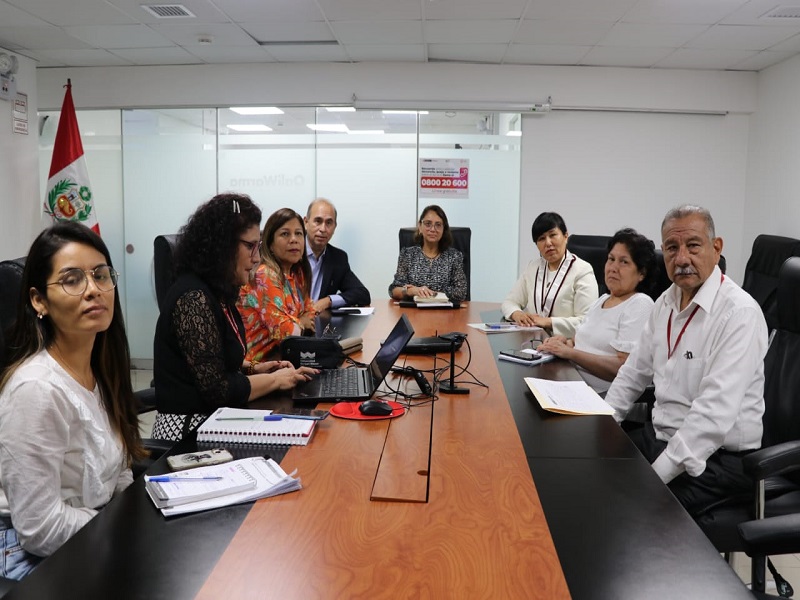 Qali Warma realiza mesa de trabajo con ASPEC y Colegio de Nutricionistas del Perú para garantizar una adecuada alimentación escolar