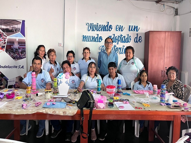 Andalucita entregó mobiliario a asociación de personas con habilidades diferentes para desarrollo de taller